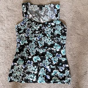 White House Black Market floral top